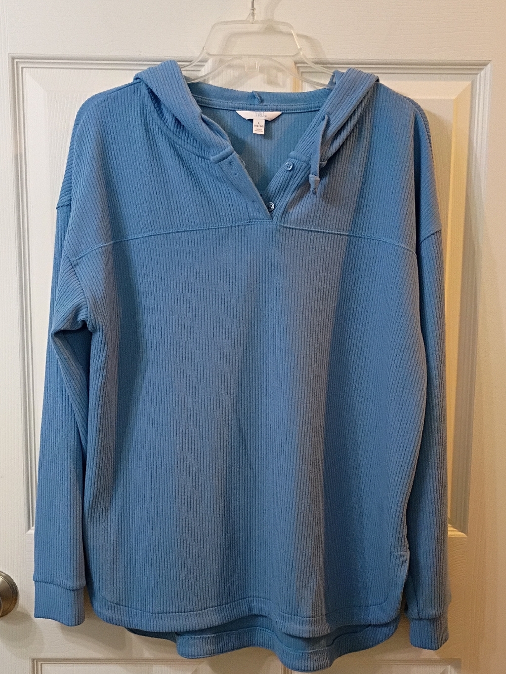 Time and Tru Light Blue Ribbed Hoodie with Snap V-Neck